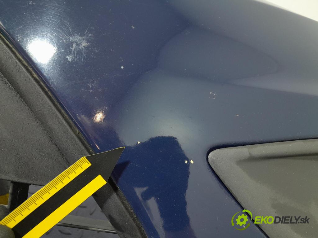 Ford Focus 2008 nárazník před