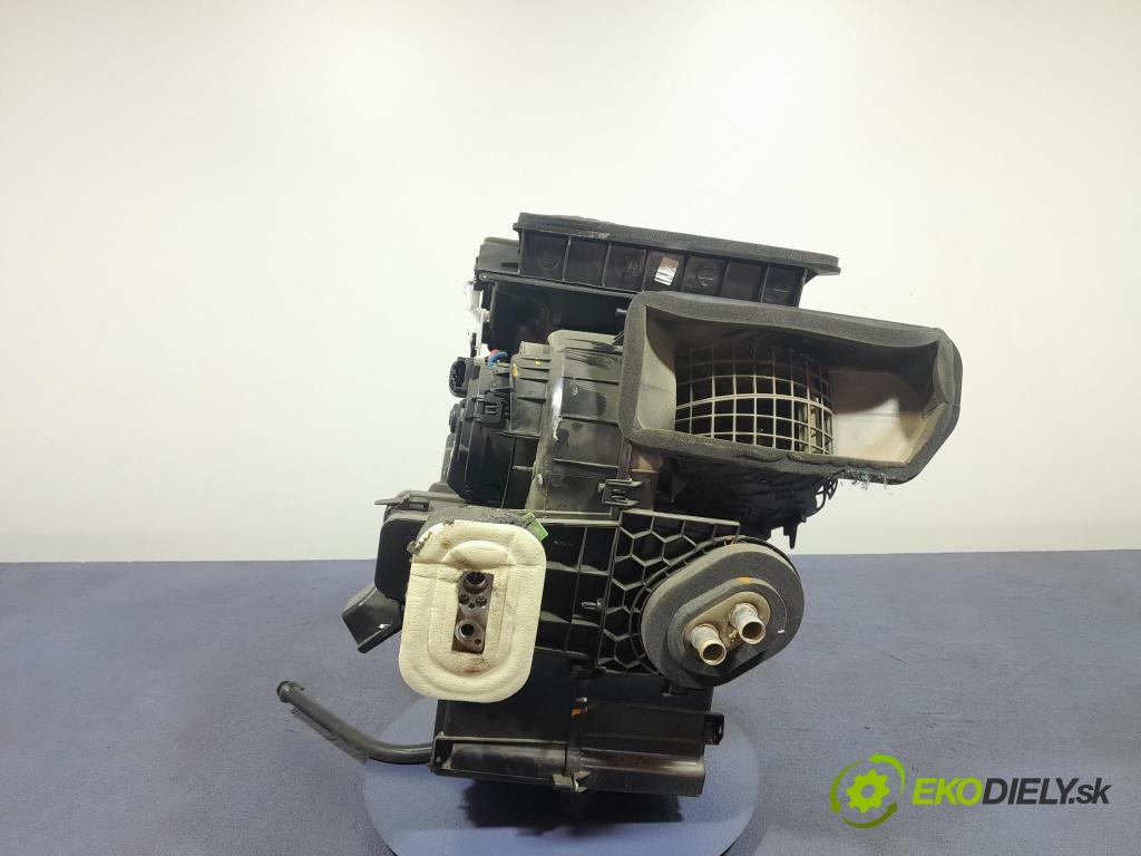 Dacia Duster 2023 radiátor 272109931R