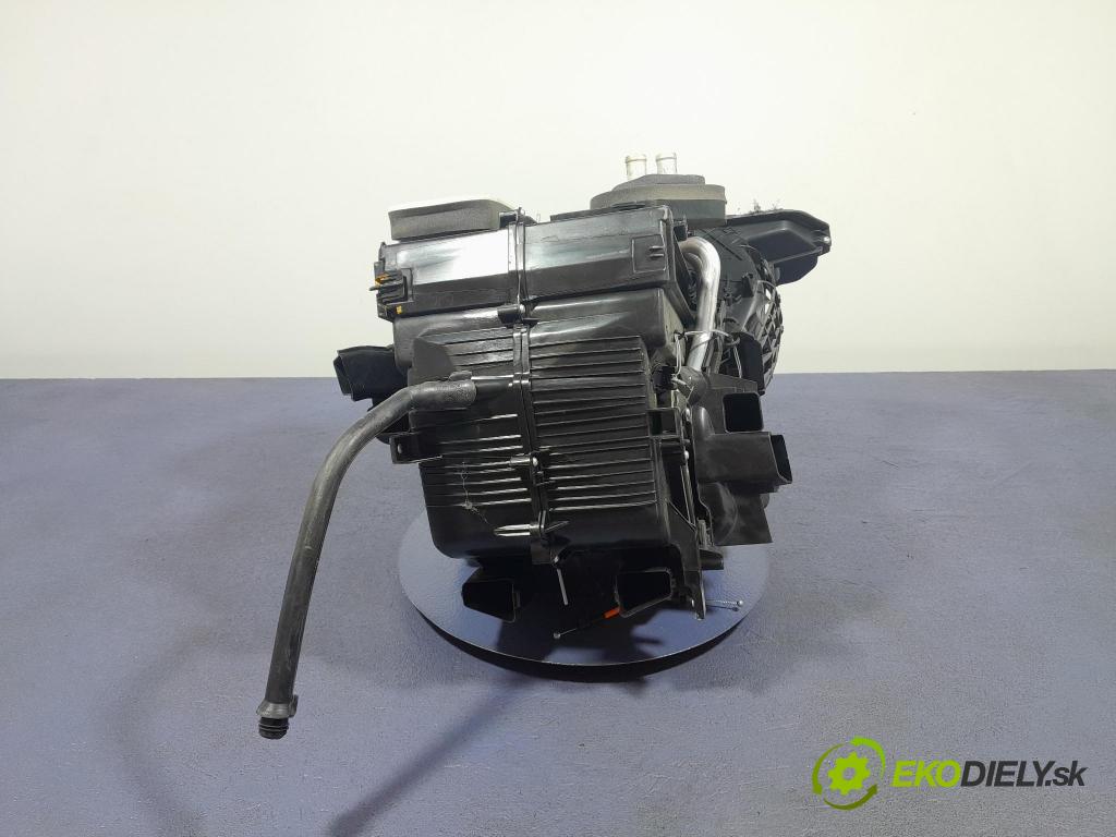 Dacia Duster 2023 radiátor 272109931R