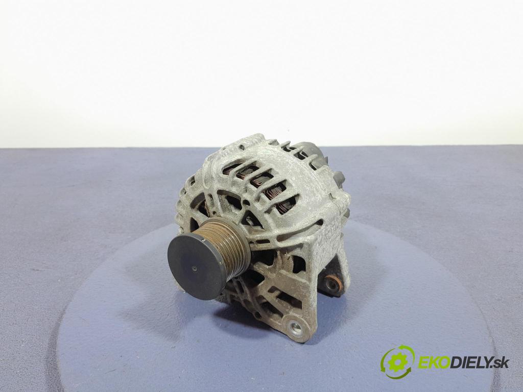 Renault Captur 2015 Alternator 2612719A