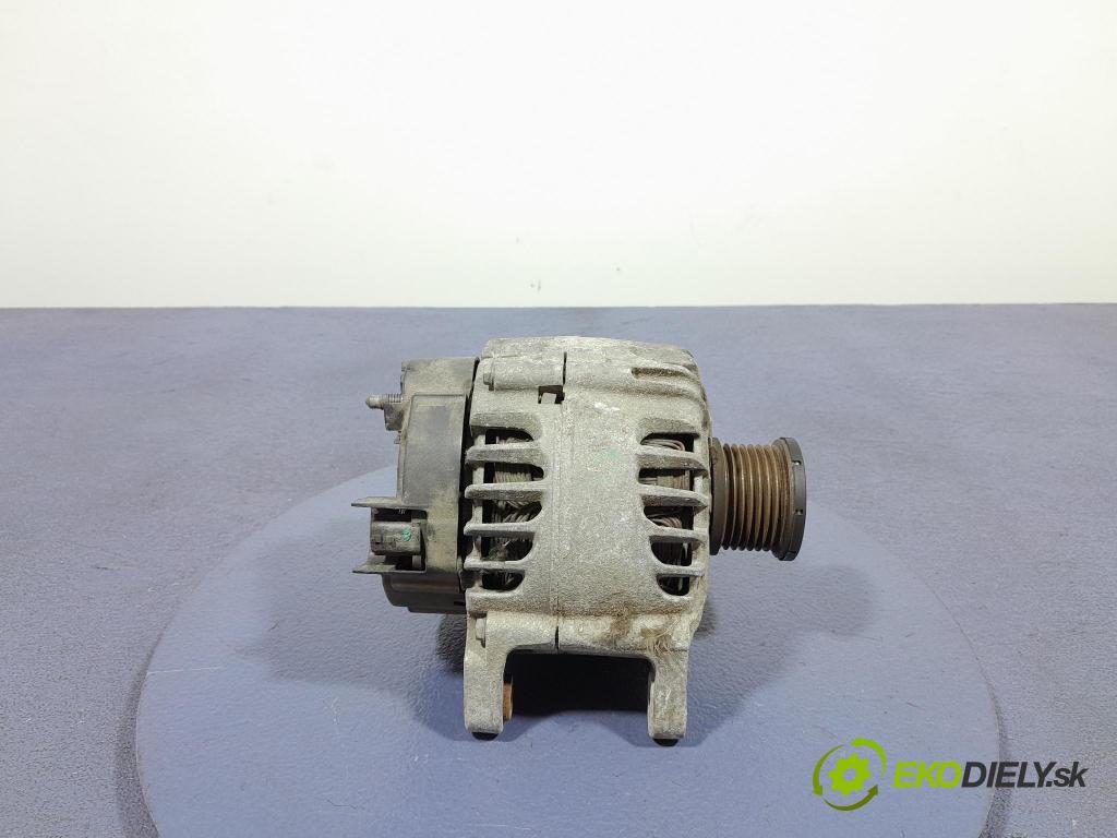 Renault Captur 2015 Alternator 2612719A