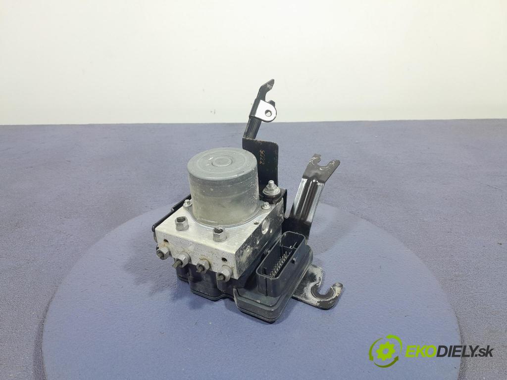 Dacia Duster 2023 čerpadlo ABS x 476604020R