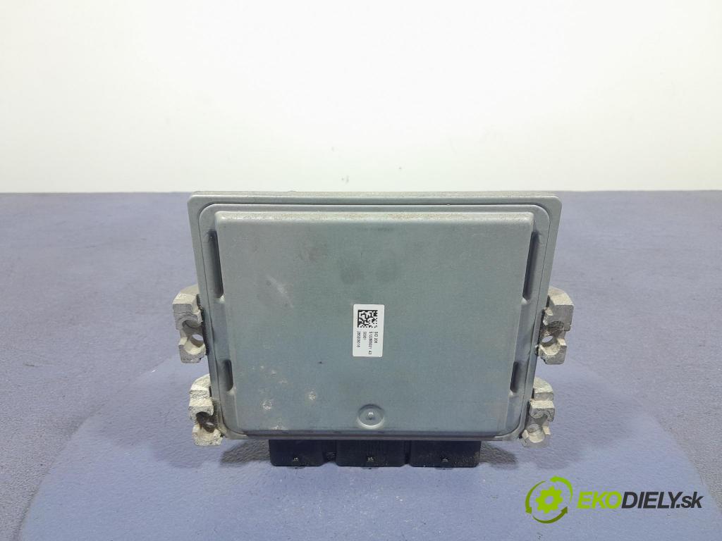 Ford Focus 2008 riadiaca jednotka Motor: 7M51-12A650-BCB
