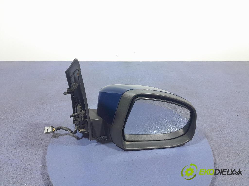 Ford Focus 2008 zpětné zrcátko prave