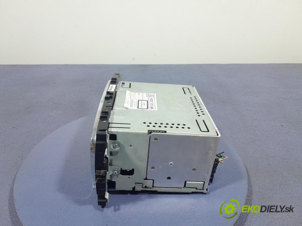 Ford Focus 2008 Radio I Navigace: 8M5T-18C815-AB