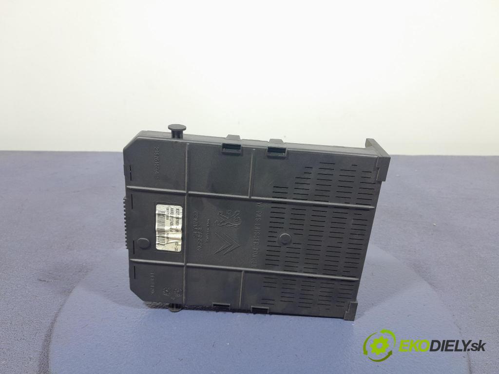 Citroen C4 2005 skrinka Poistky: 9661940480