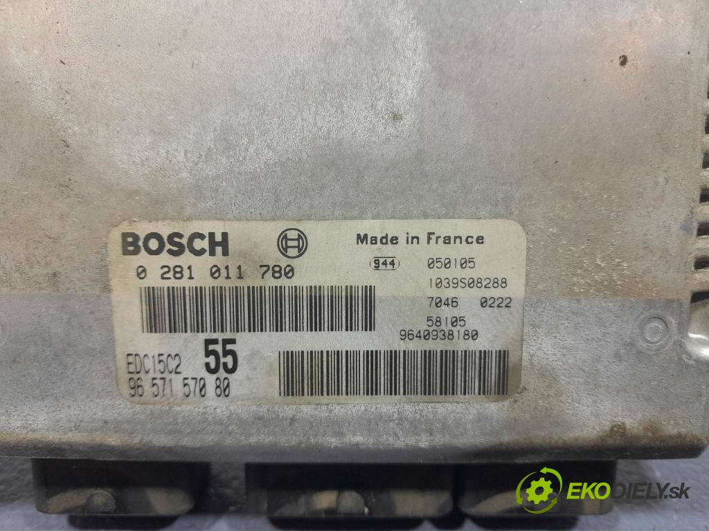 Citroen C5 2005 riadiaca jednotka Motor: 9657157080