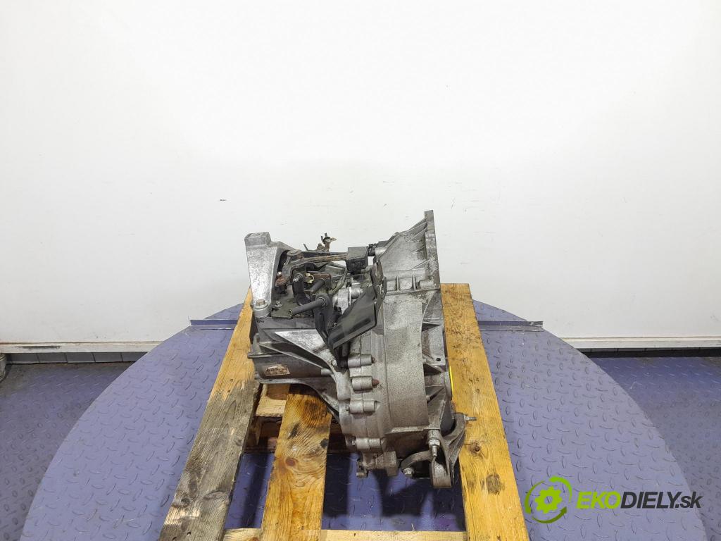 Ford Focus 2008 převodovka Ozubené kola: Manualna 6M5R7002ZB