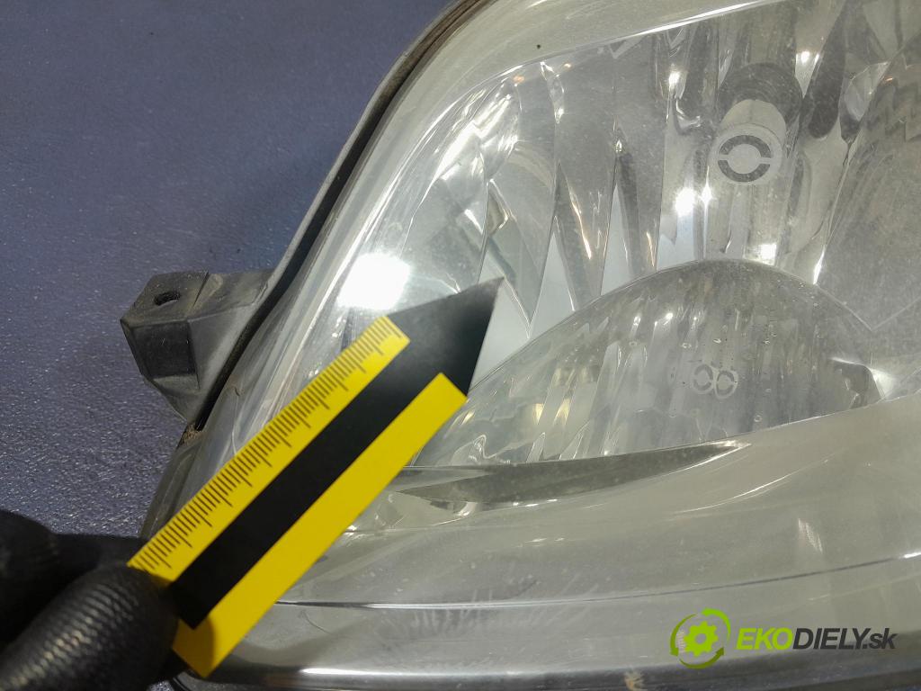 Citroen C4 2005 světlo Levý: 9646893980