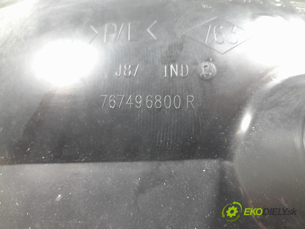 Renault Captur 2015 Blatník: plastický: zad 767496800R