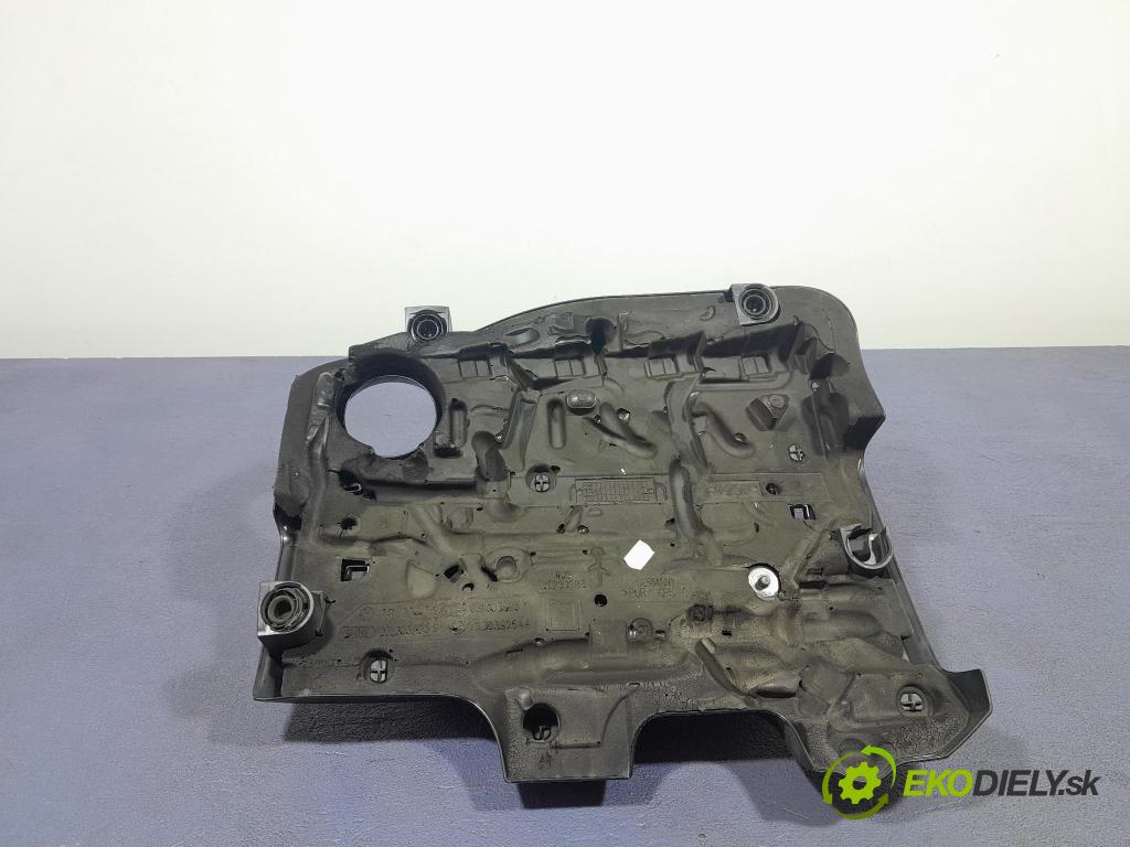 Audi A3 2010 kryt Motor: 03L103925S