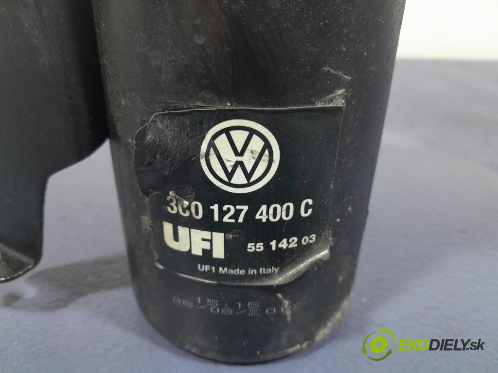Audi A3 2010 obal Filtre: paliva 3C0127400C