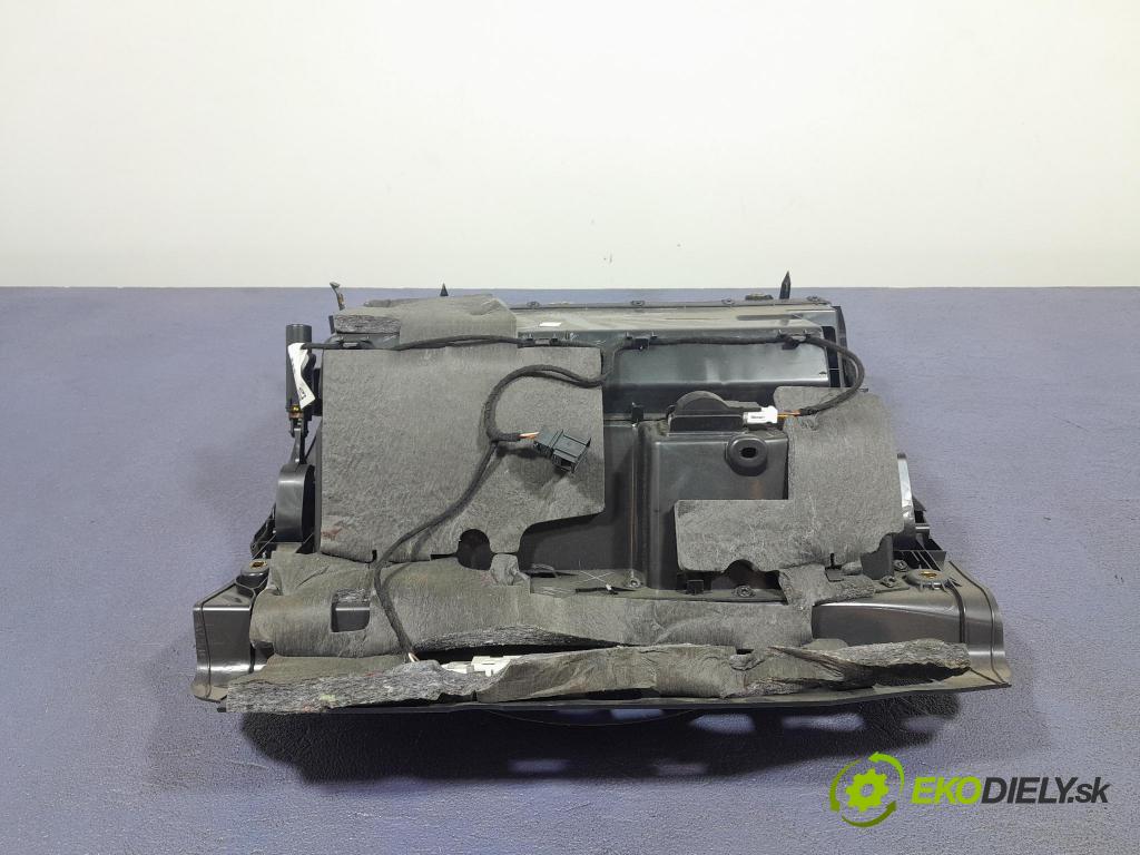 Audi A3 2010 kastlík 8P1857035B