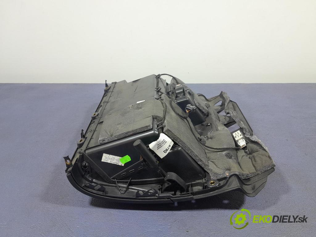 Audi A3 2010 kastlík 8P1857035B