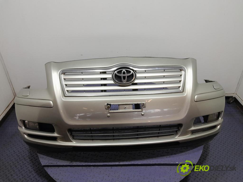 Toyota Avensis 2005 nárazník před