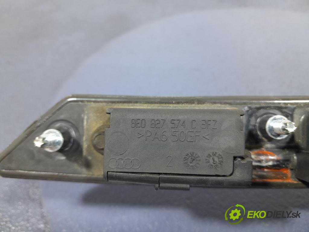 Audi A6 2005 zaslepka: zad 8E0827574C