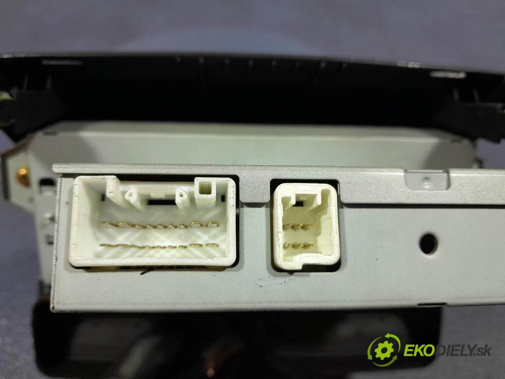 Toyota Avensis 2005 Zobrazit: Rádio: / GPS 86110-05020