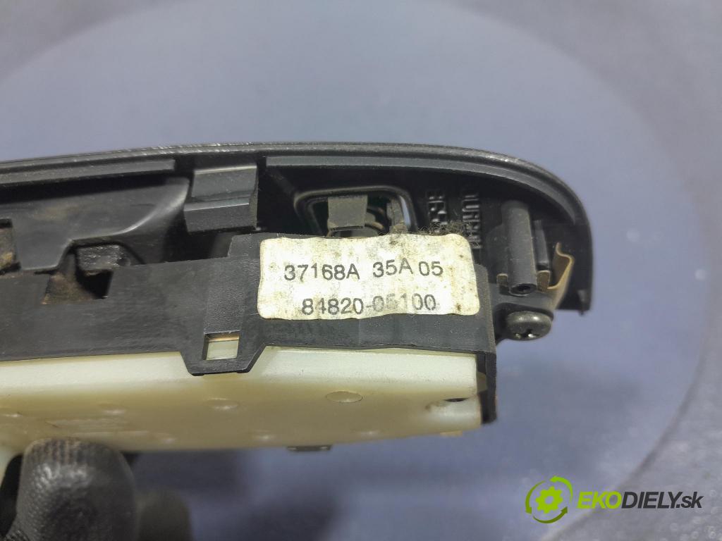 Toyota Avensis 2005 prepínač Okná: 84820-05100