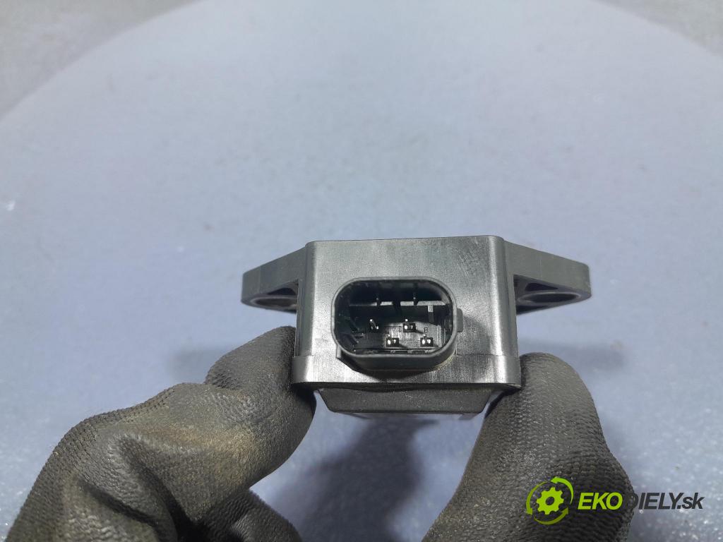 Toyota Avensis 2005 snímač ESP 89183-05020