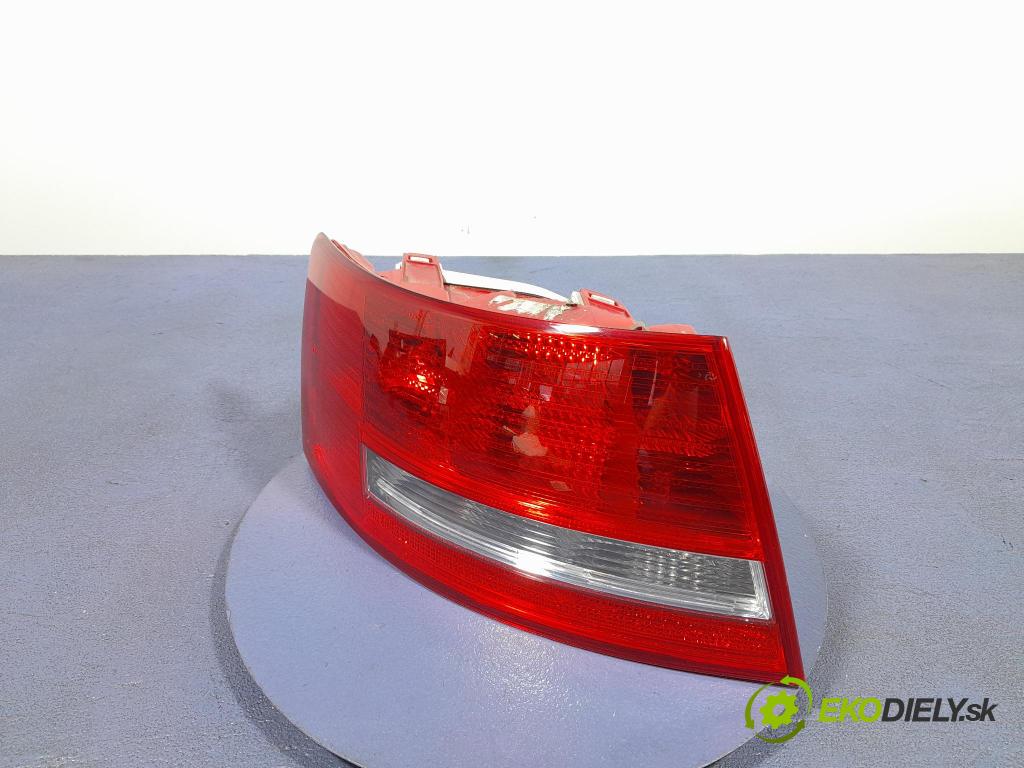 Audi A6 2005 svetlo / reflektor zad ľavá Vonkajsia: