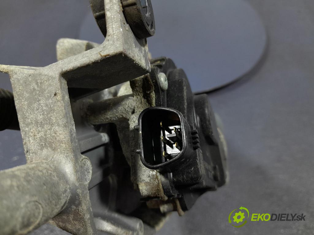 Mitsubishi Asx 2019 mechanismus motorek Stěrače: před 159300-1052