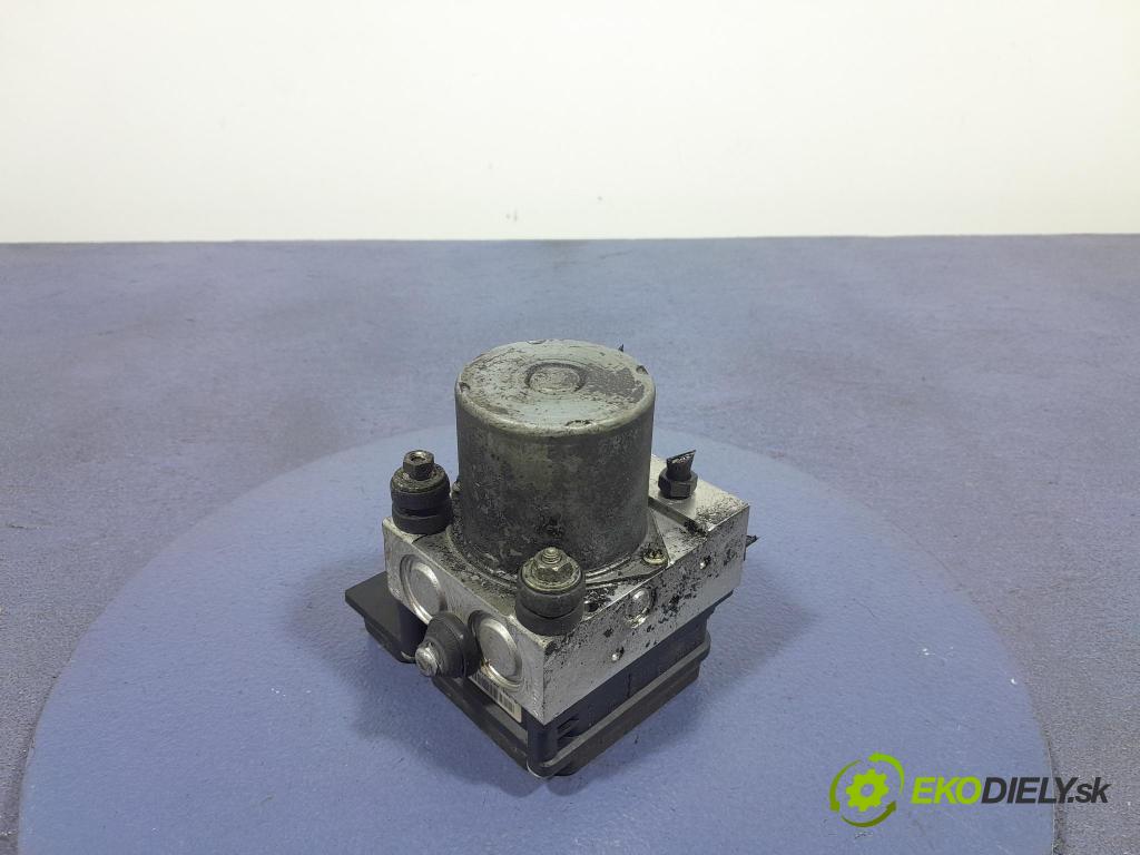 Audi A6 2005 čerpadlo ABS x 4F0614517K