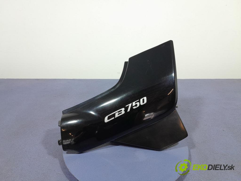 Honda CB 1995 kryt Plast: podvozek: 83600-MW3-6700