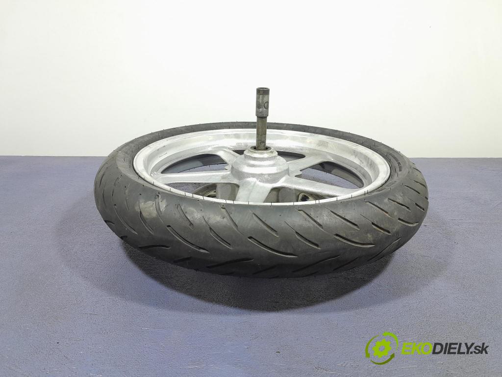 Honda CB 1995 Ráfky Hlinikové: Pneumatiky 