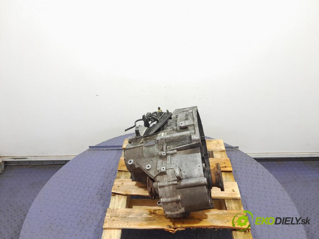 Audi A3 2010 prevodovka Manualna LNZ