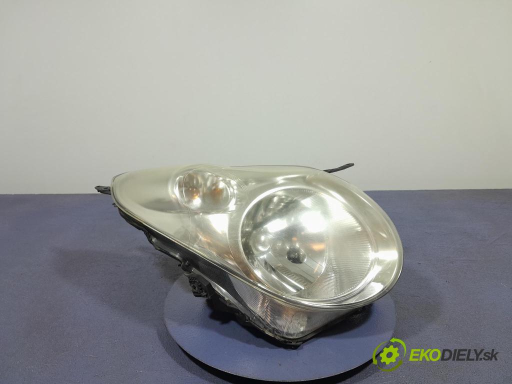 Suzuki Alto 2010 Reflektor: v pravo: