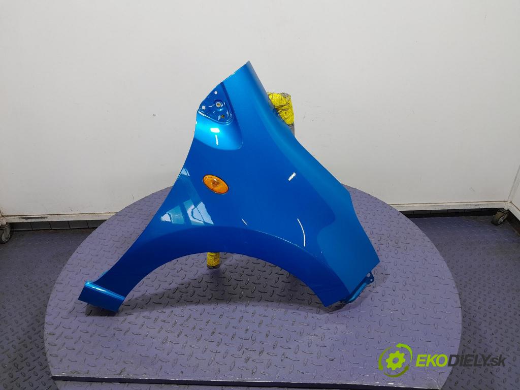 Suzuki Alto 2010 blatník Predné v pravo: