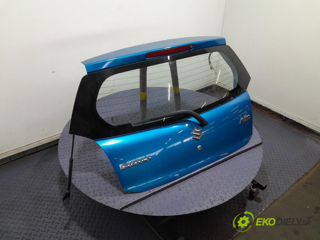 Suzuki Alto 2010 zadna dveře kufra: kufra: