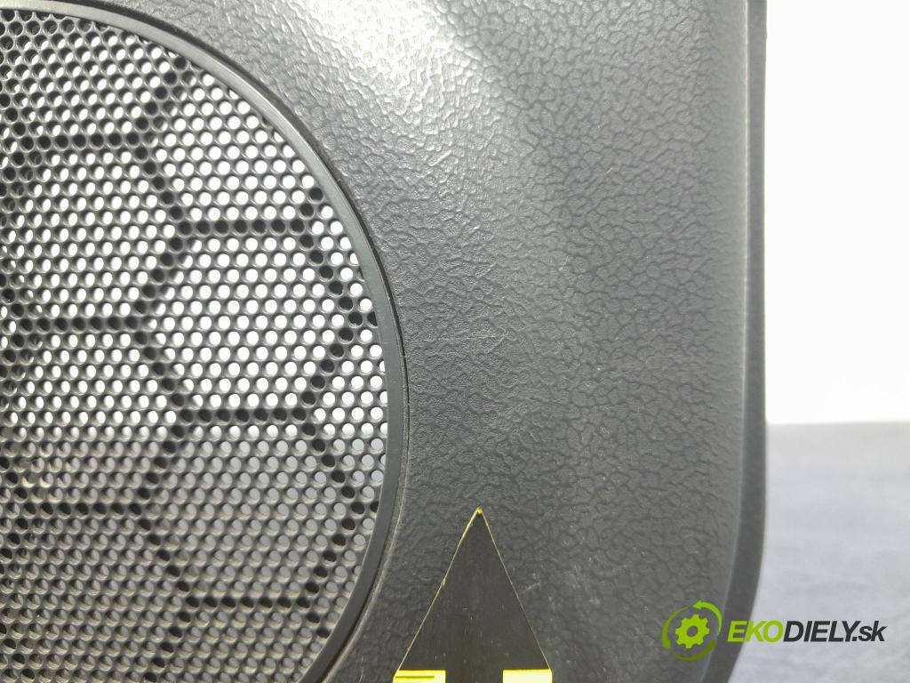 Suzuki Alto 2010 Čalounictví: dvere Predné ľavá