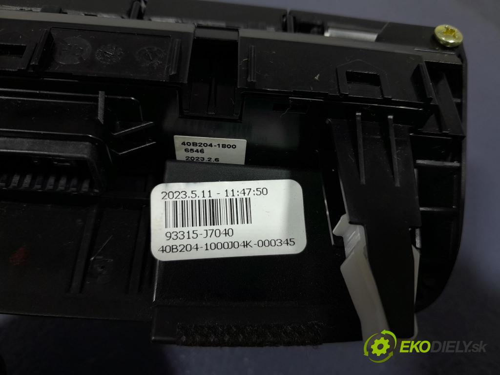 Kia Ceed 2023 prepínač 93315-J7040