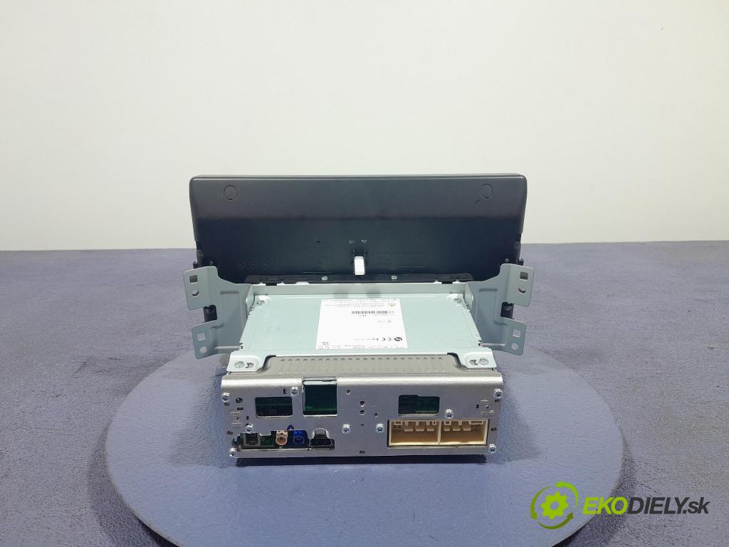 Kia Ceed 2023 Radio I Navigácia: 96160-J7711WK