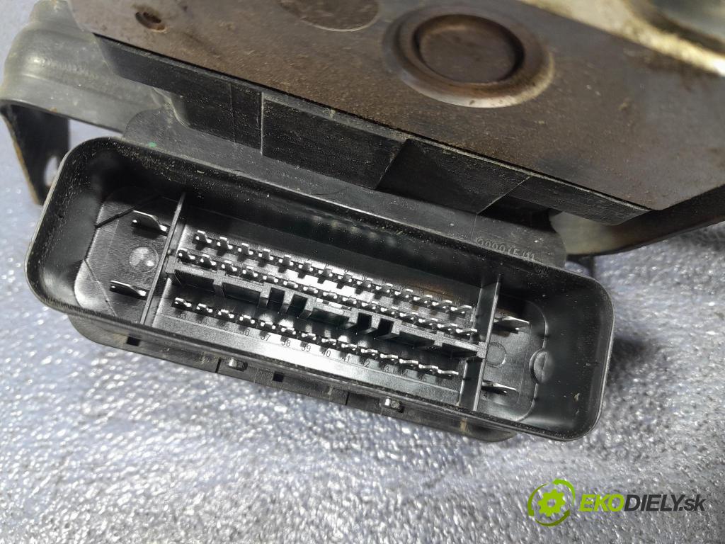 Suzuki Alto 2010 čerpadlo ABS x 06.2102-1024.4