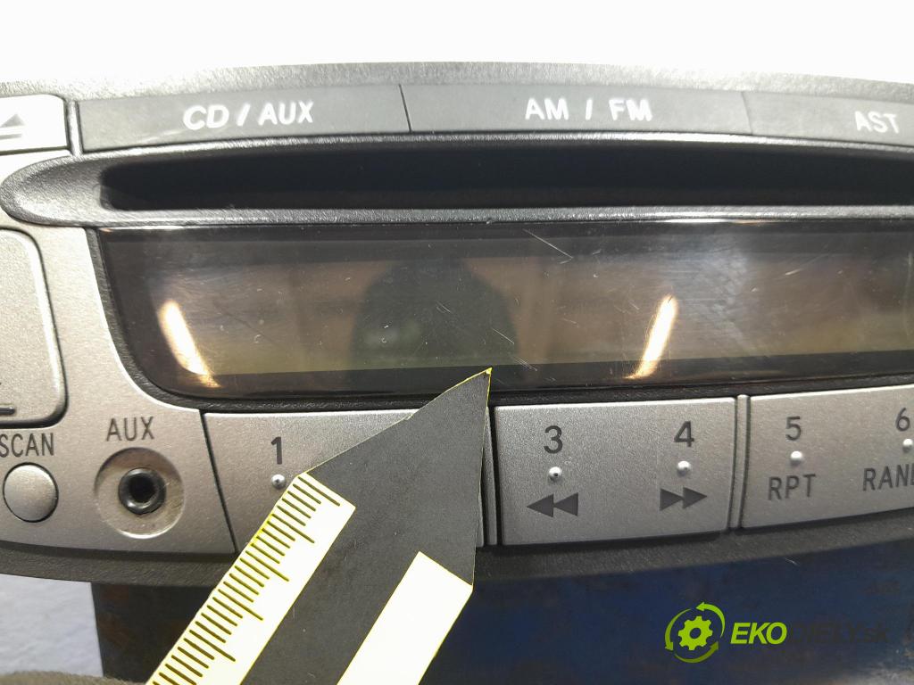 Toyota Aygo 2006 Radio I Navigácia: 86120-0H010