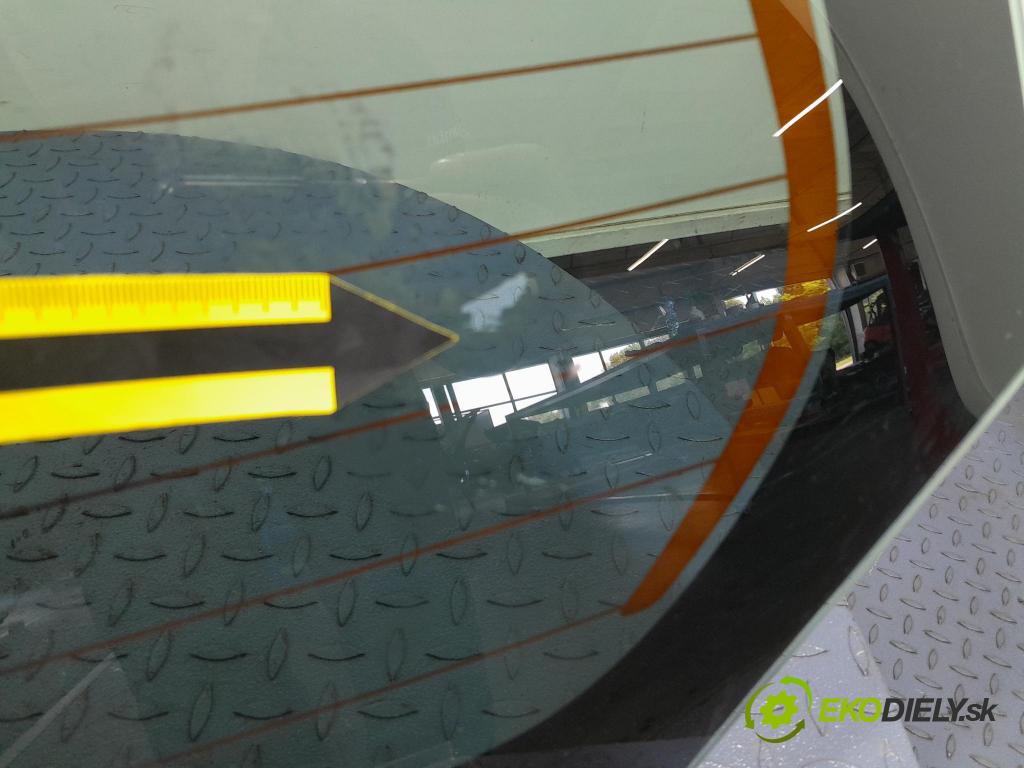 Toyota Aygo 2006 zadna dveře kufra: kufra: