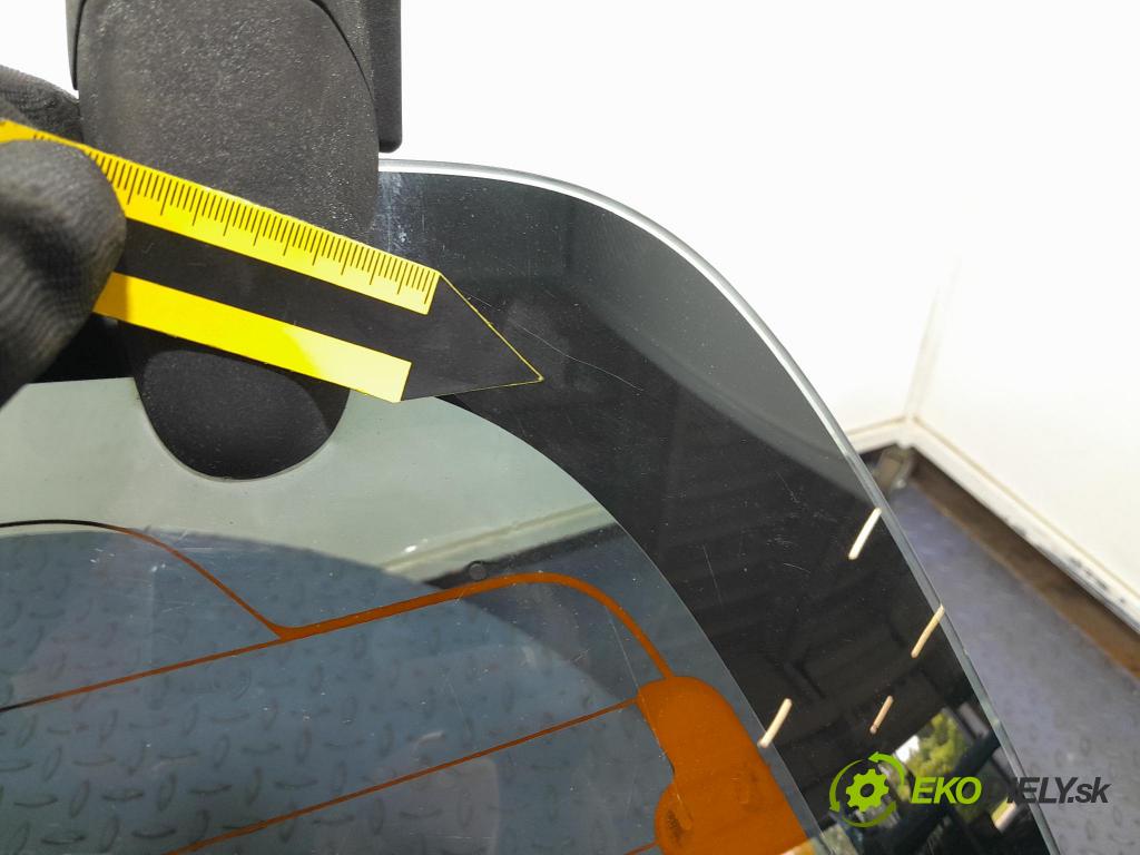 Toyota Aygo 2006 zadna dveře kufra: kufra: