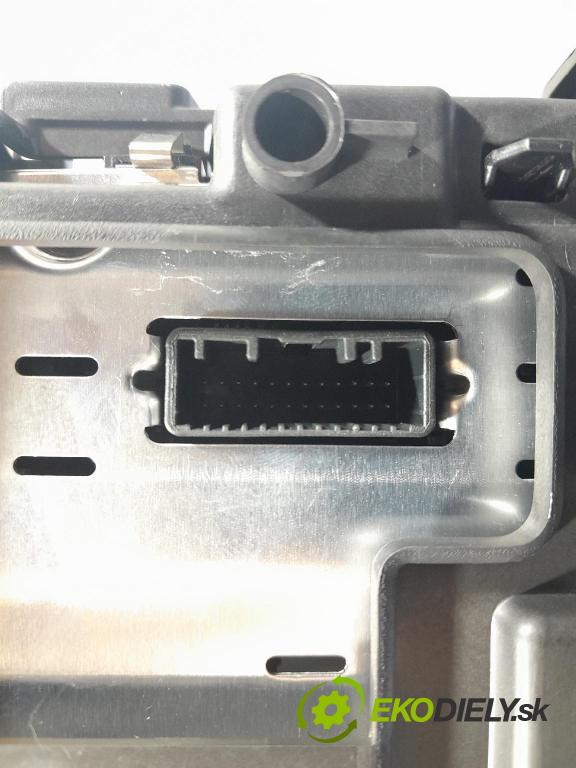 Renault Megane 2017 displej Radio / GPS 280901068R