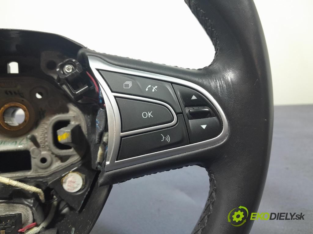 Renault Megane 2017 volant 484003952R