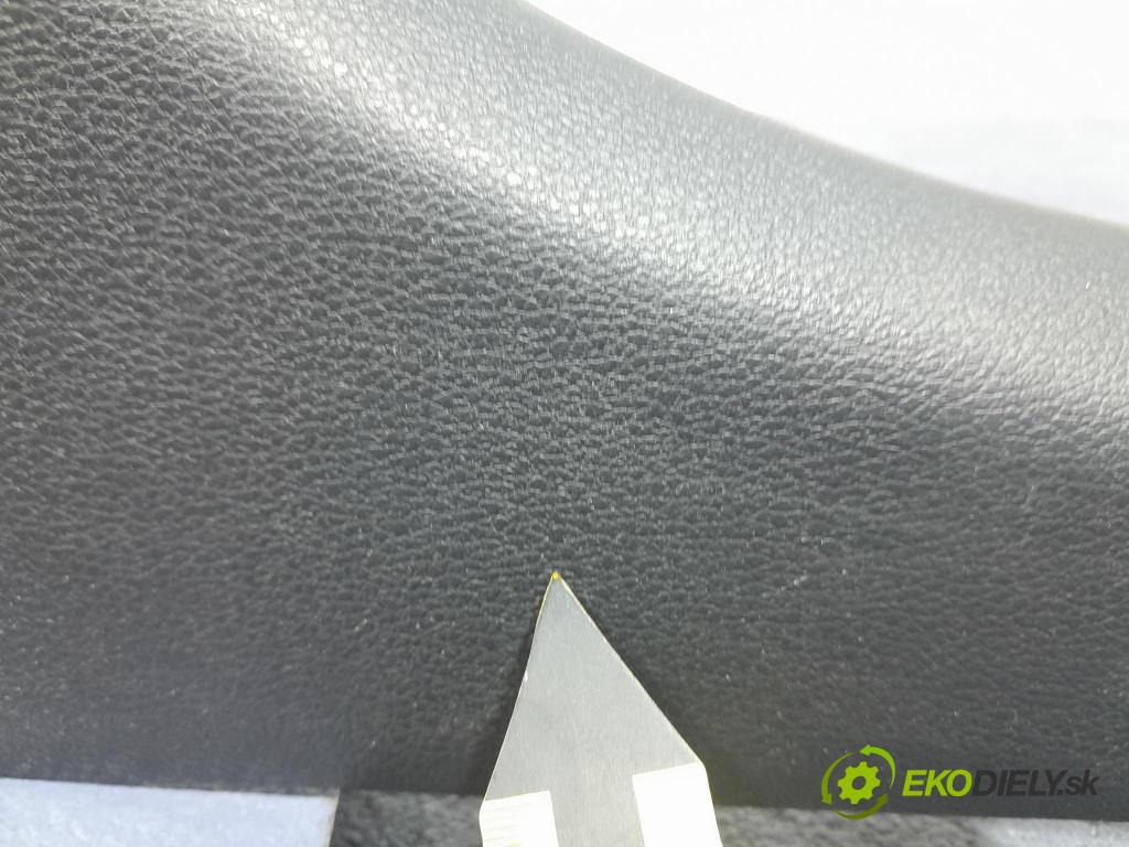 Kia Ceed 2023 kryt Plast: Interiéry: 85836-J7001