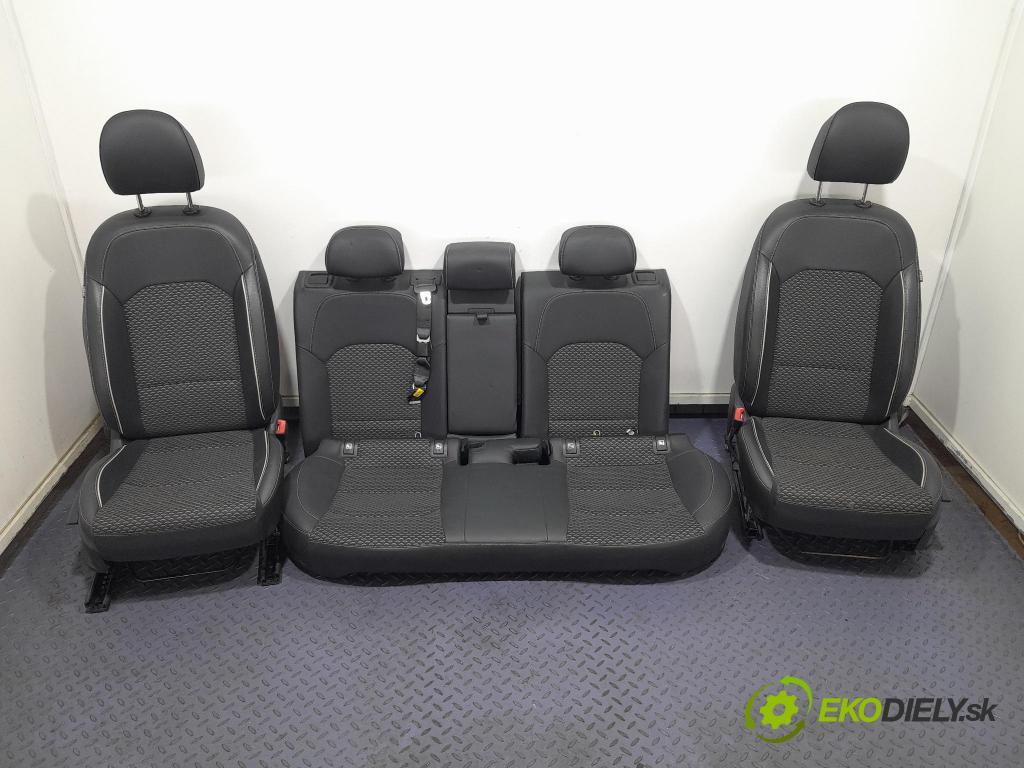 Kia Ceed 2023 sedačke: Soubor.