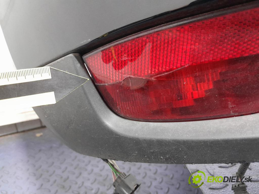 Renault Megane 2017 nárazník zad