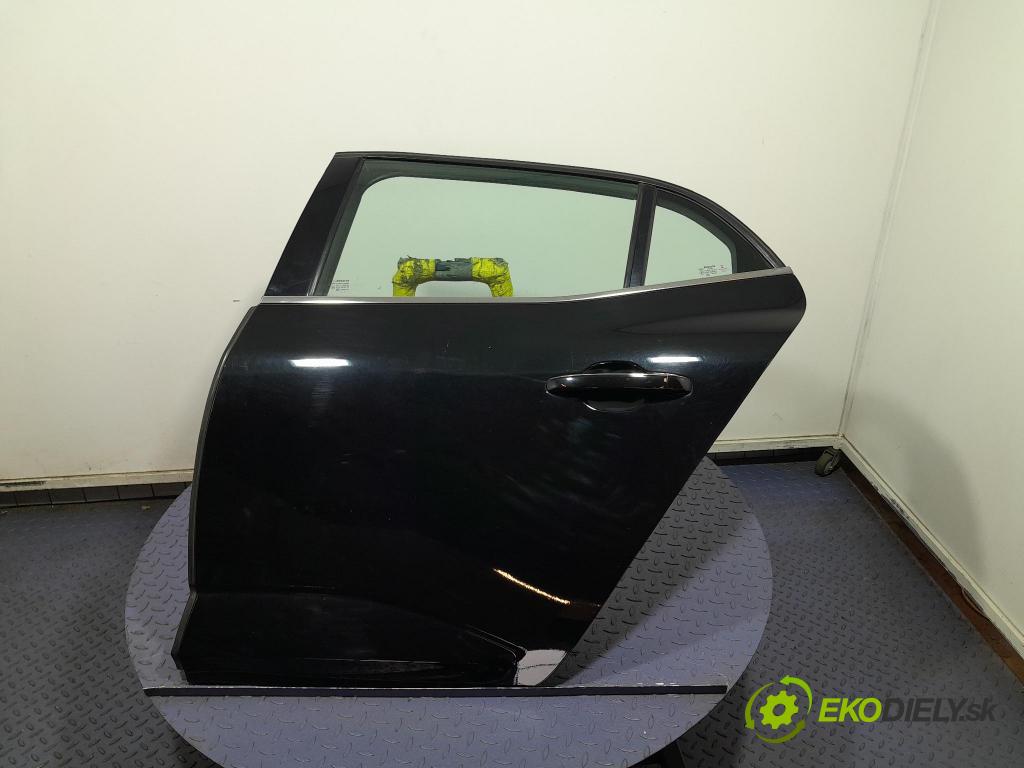 Renault Megane 2017 dveře Zad: Vlevo, odjet: