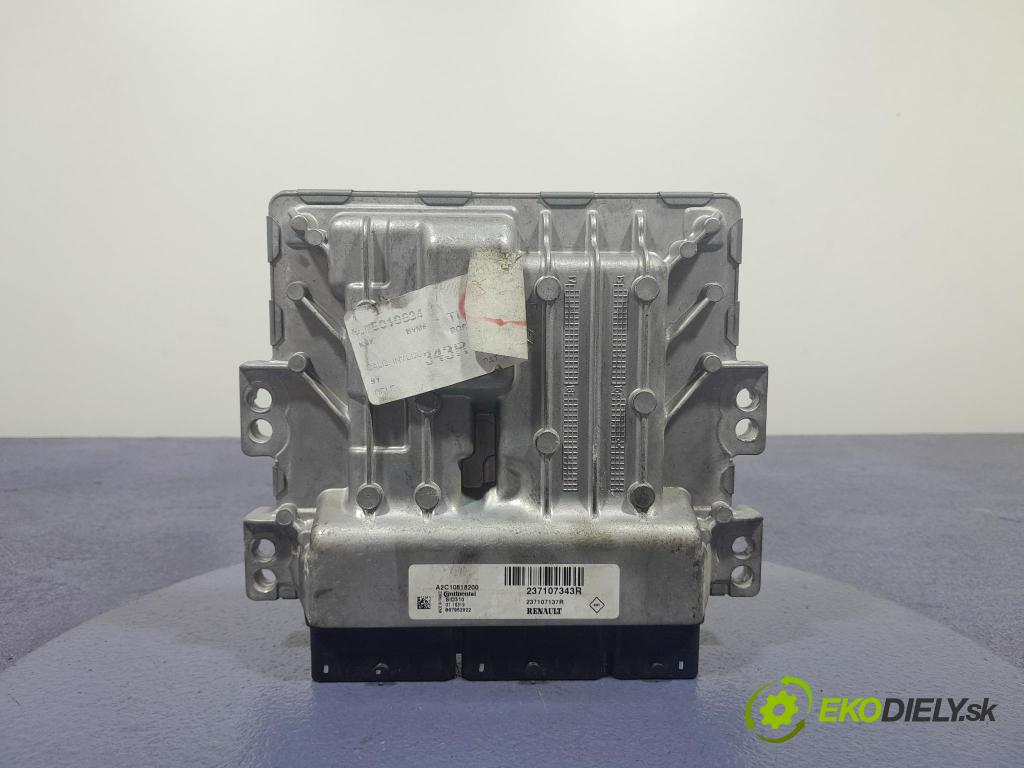 Renault Megane 2017 riadiaca jednotka Motor: 237107343R
