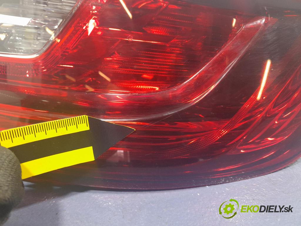 Renault Megane 2017 svetlo / reflektor zad Prava: Vonkajsia: 265509578R