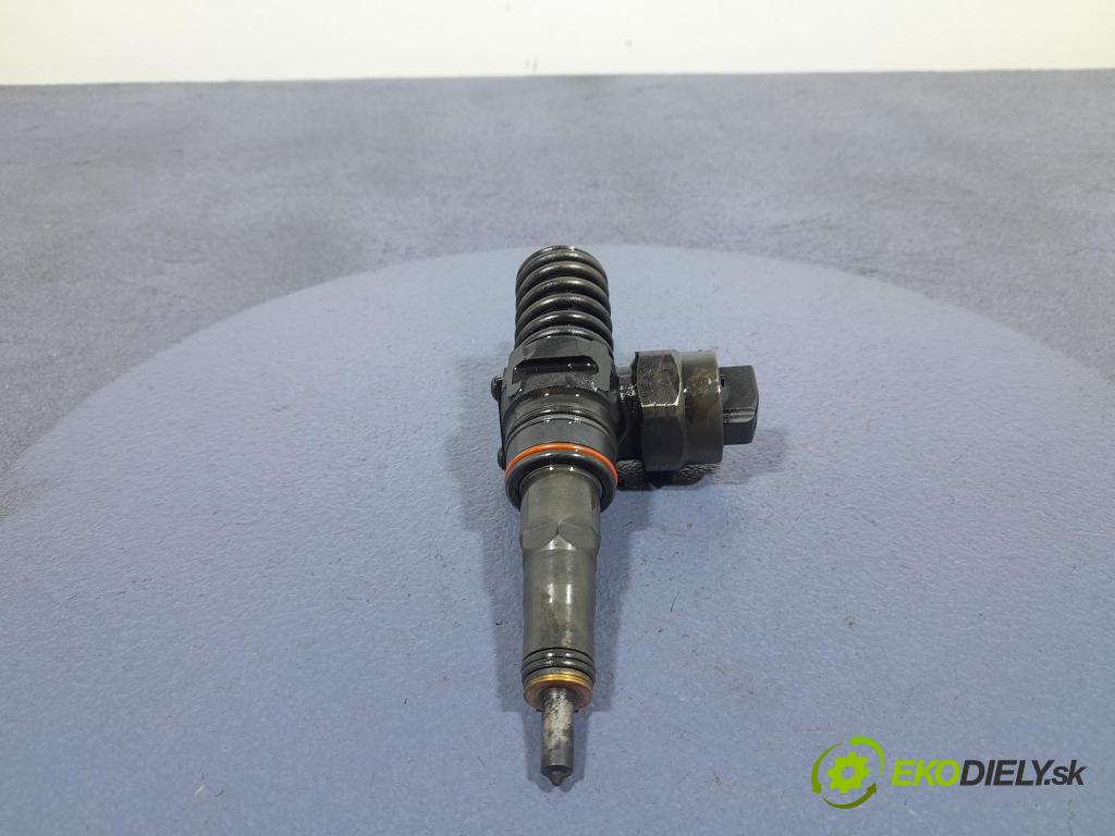 Vw Passat 2001 vstrek 038130073AA