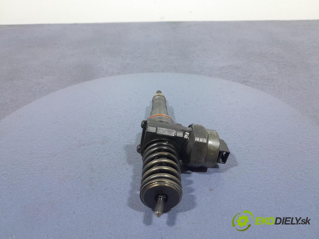 Vw Passat 2001 vstrek 038130073AA