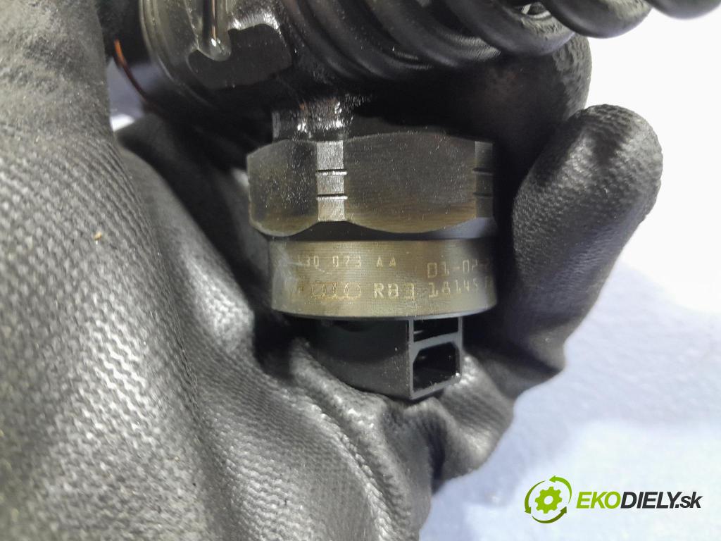 Vw Passat 2001 vstrek 038130073AA
